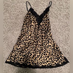 Victoria’s Secret Slip Silk Leopard Print Nightie Dress Women’s Size Extra Small